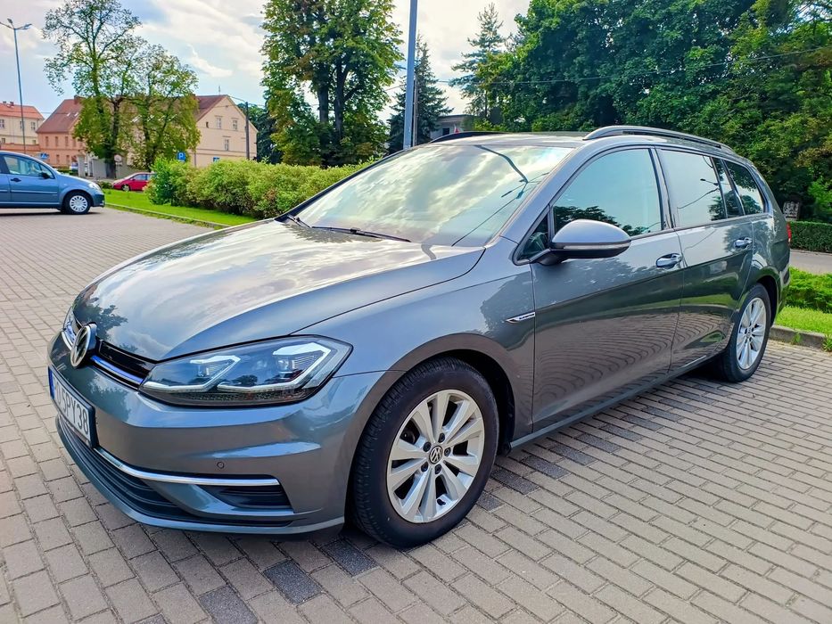 Volkswagen Golf Salon PL, bezwypadkowy, stan idealny