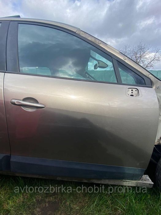 Дверь передняя правая Renault Scenic 3 Tehnk 02803