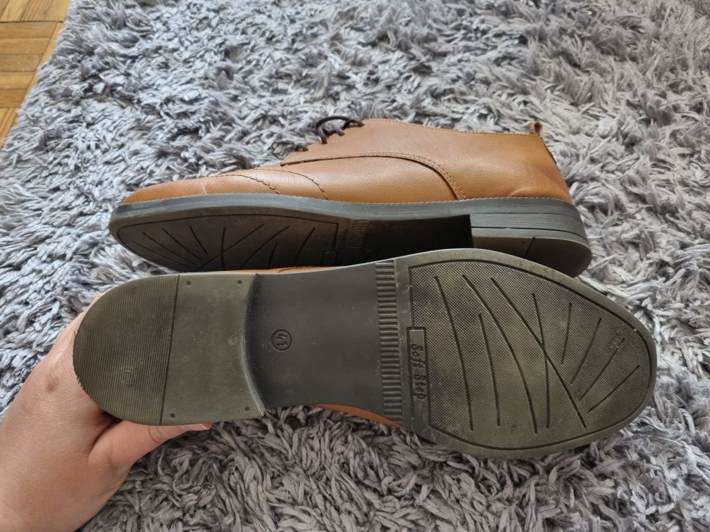 Skórzane buty pantofle damskie Lasocki