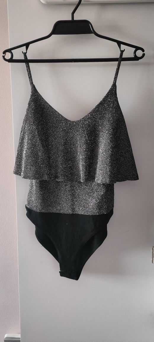 Body damskie cropp