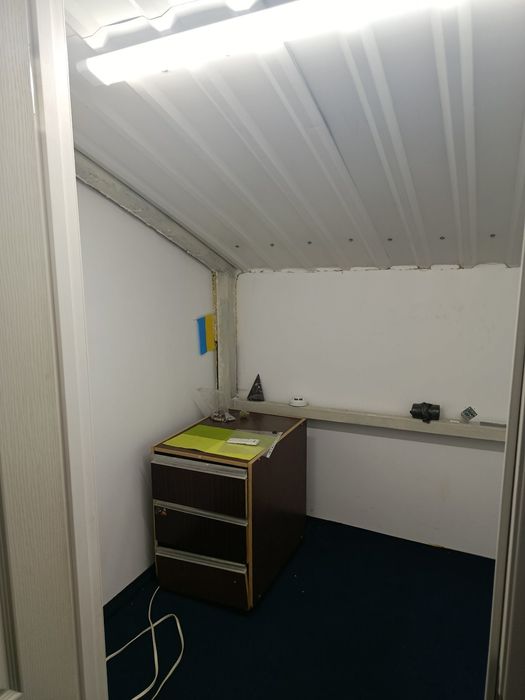 Офісне приміщення з ремонтом на Сихові