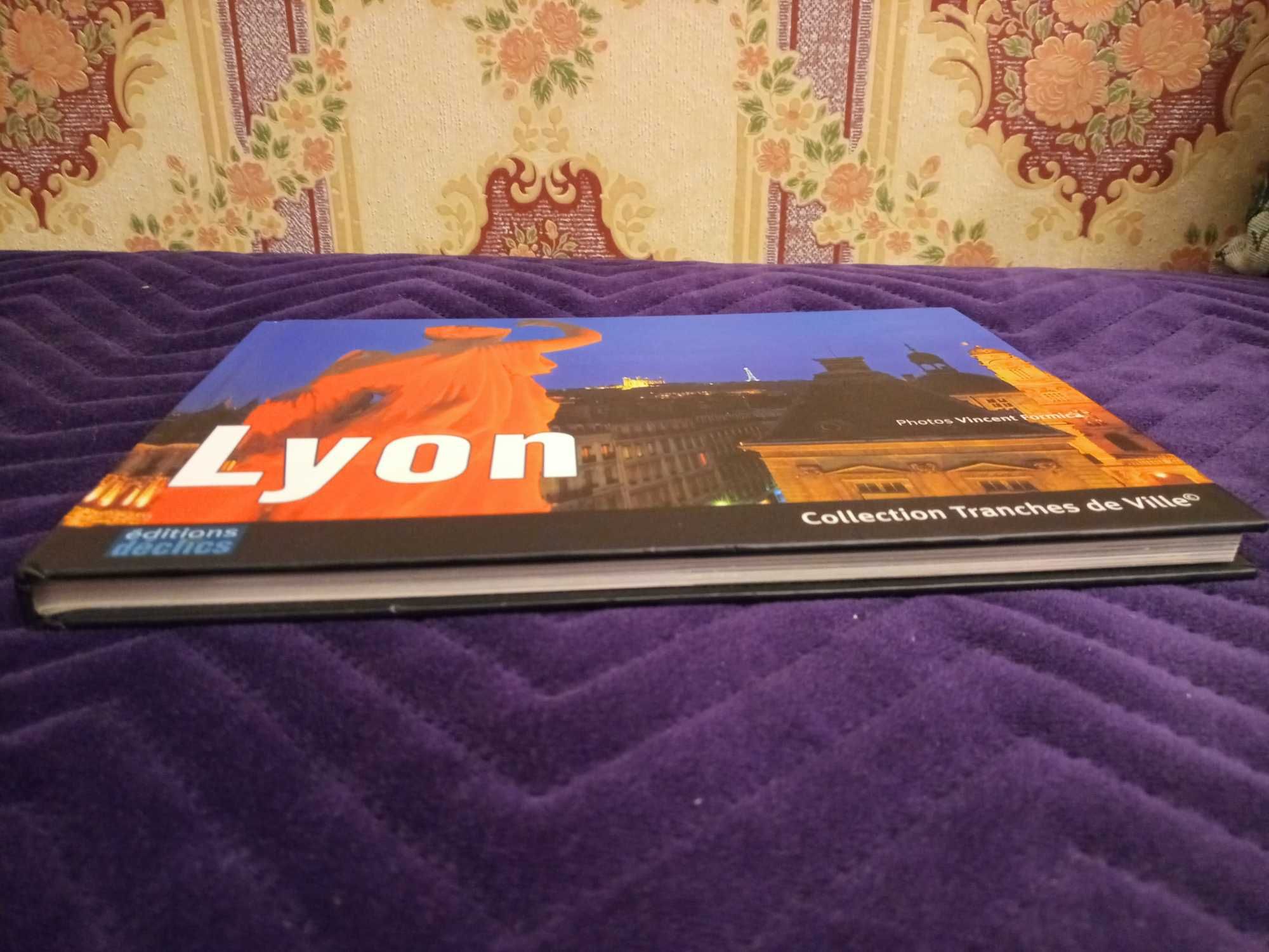 Lyon album po francusku Collection Tranches de Ville