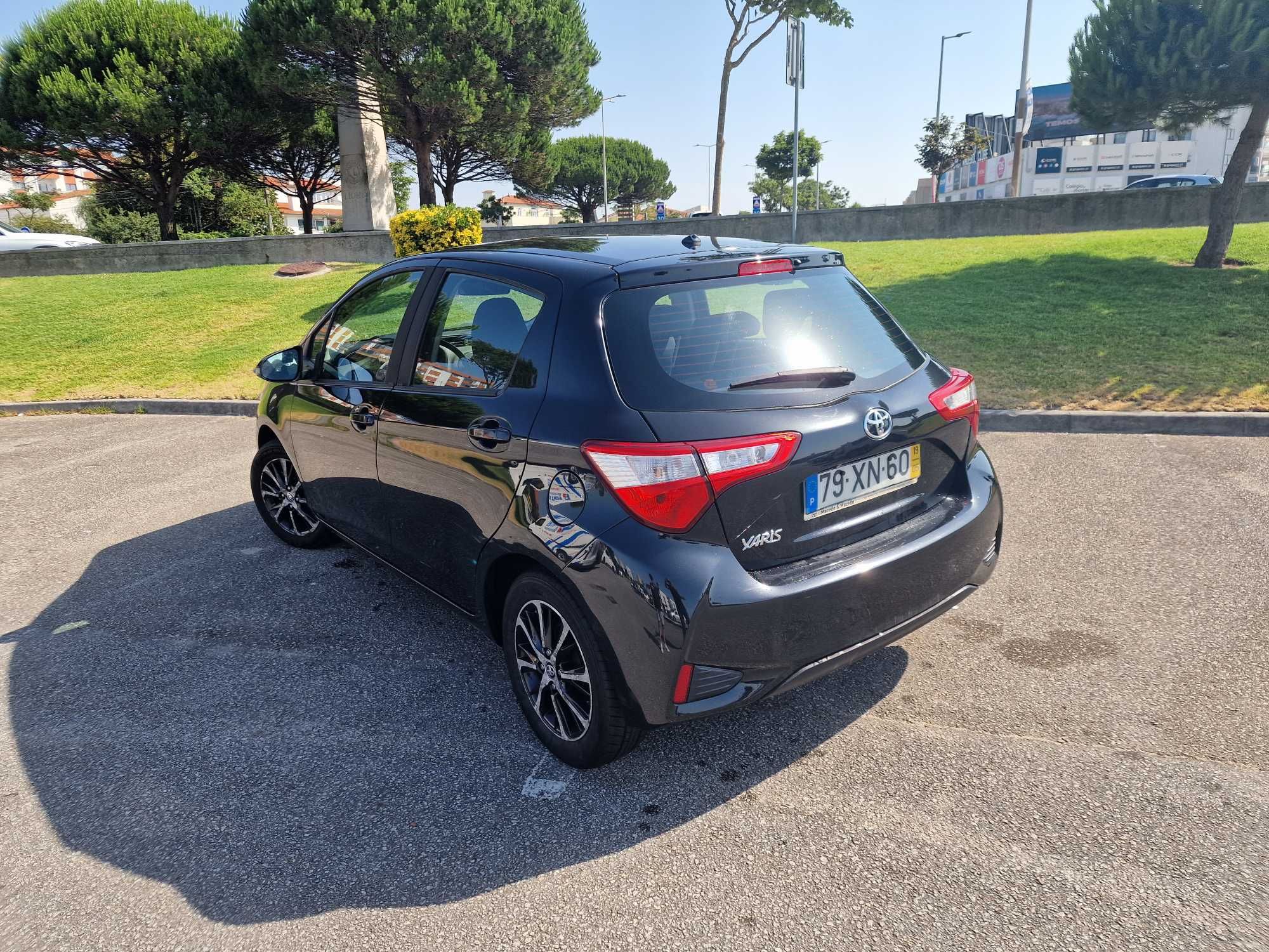 Toyota Yaris  1.0 Gasolina ano 2019, com 76.000 km reais