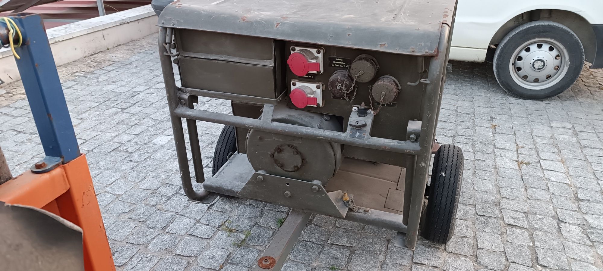 Gerador militar motor BMW original