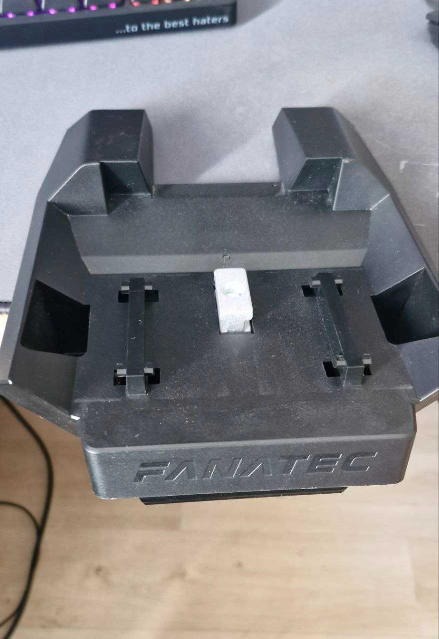 Крепление на стол Fanatec CSL DD Table Clamp