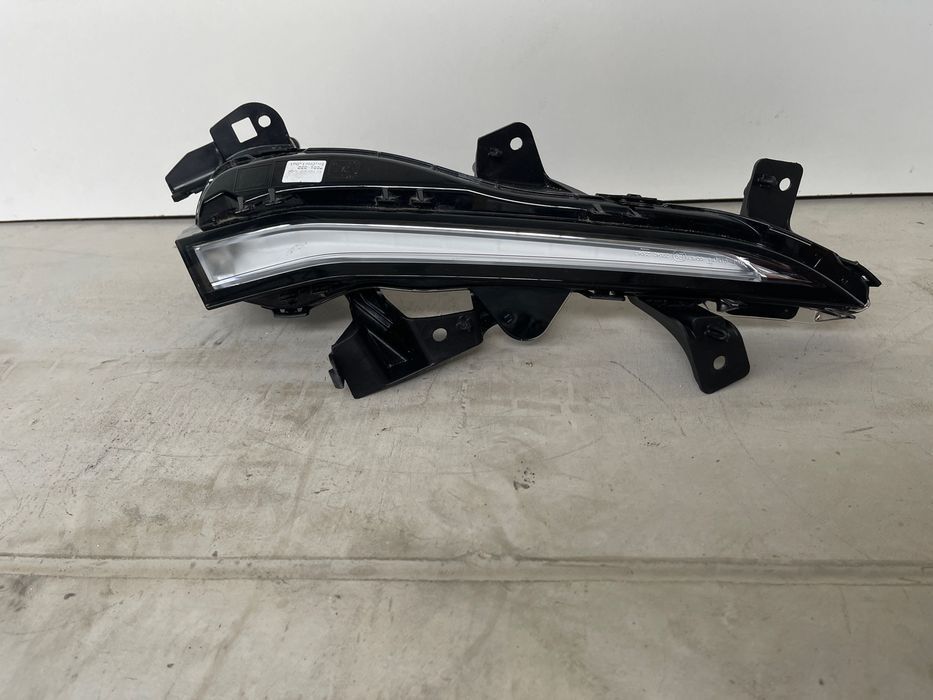 Peugeot 508 II Halogen Lewy LED DRL