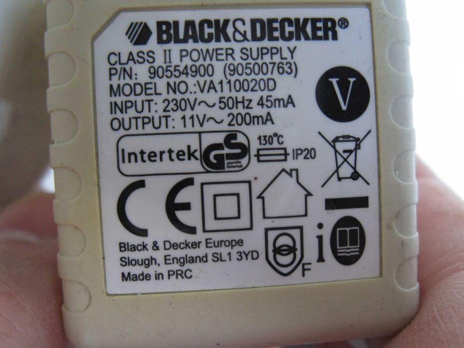 Блок питания Black & Decker VA110020D (адаптер зарядное)