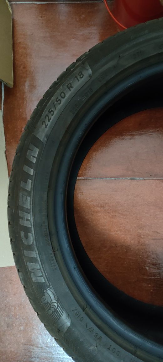 Pneu Michelin Primacy 4 225/50 R18