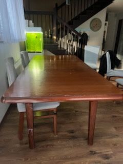 Stol rozkladany 80x200 i 6 krzesel