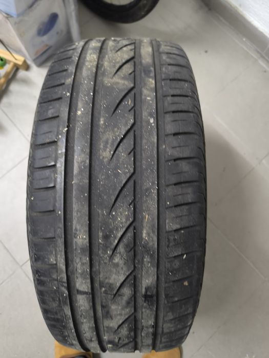 Pneu e jante Mercedes