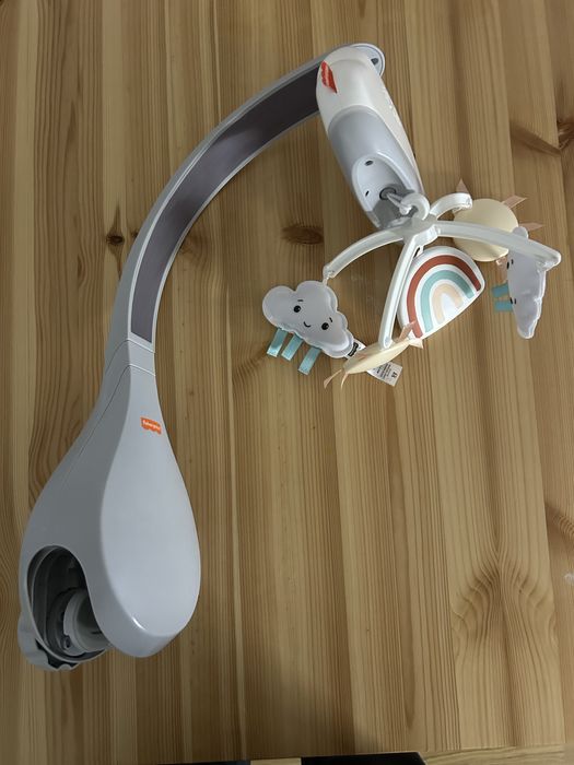 Karuzela fisher-price do łóżeczka dla niemowlaka