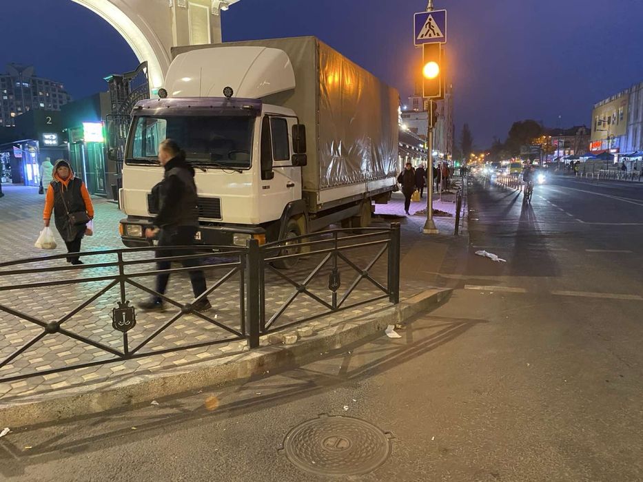 Грузоперевозки до 5т по Одессе гидроборт + рокла