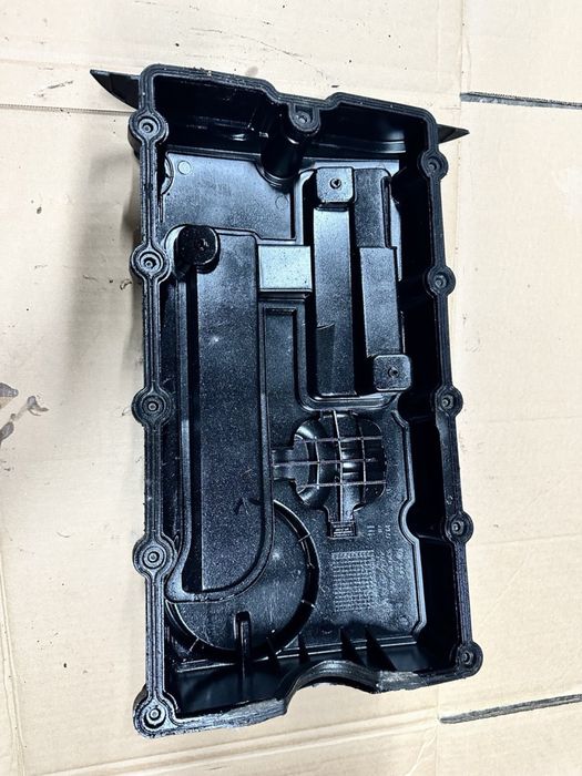 Клапана кришка 2.0 тді BKD BKP 2.0 tdi