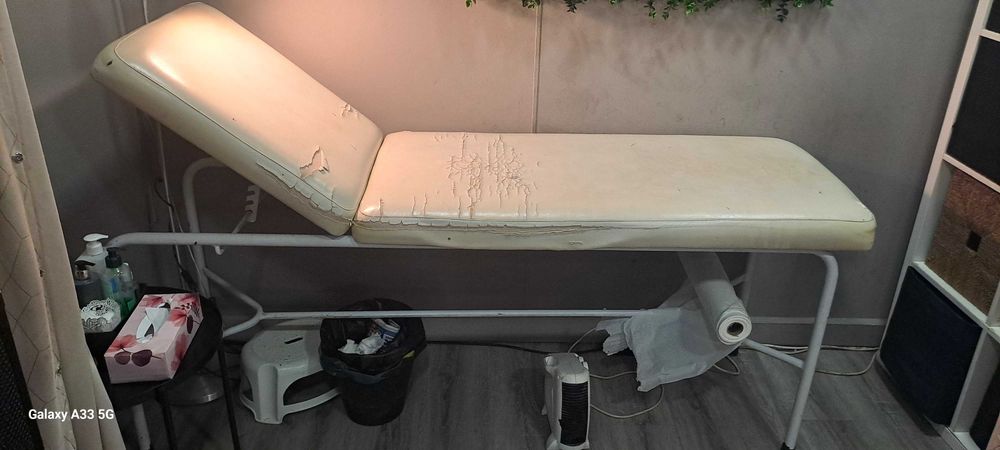 Vendo marquesa para estética