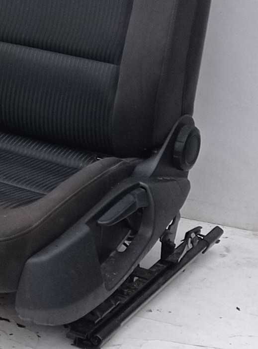 komplet foteli AUDI A4 B8 SEDAN ładne bez zniszczeń fotele