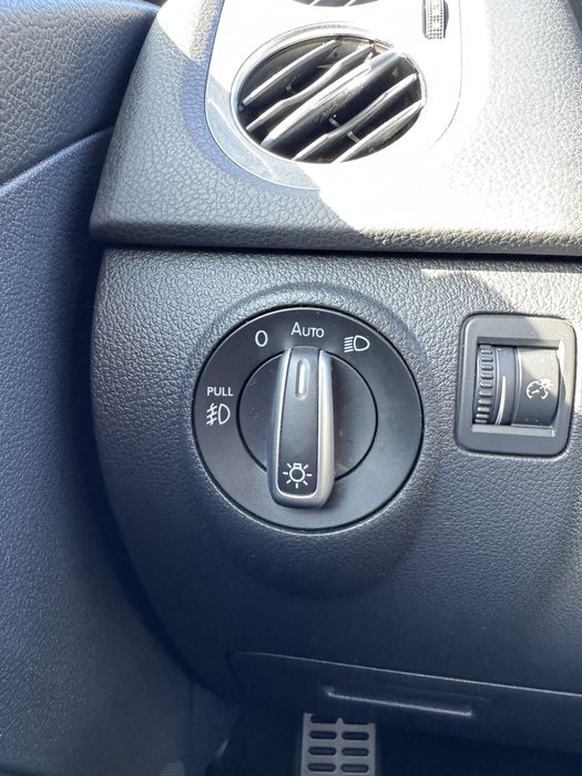 Volkswagen Tiguan SPORT R-LINE