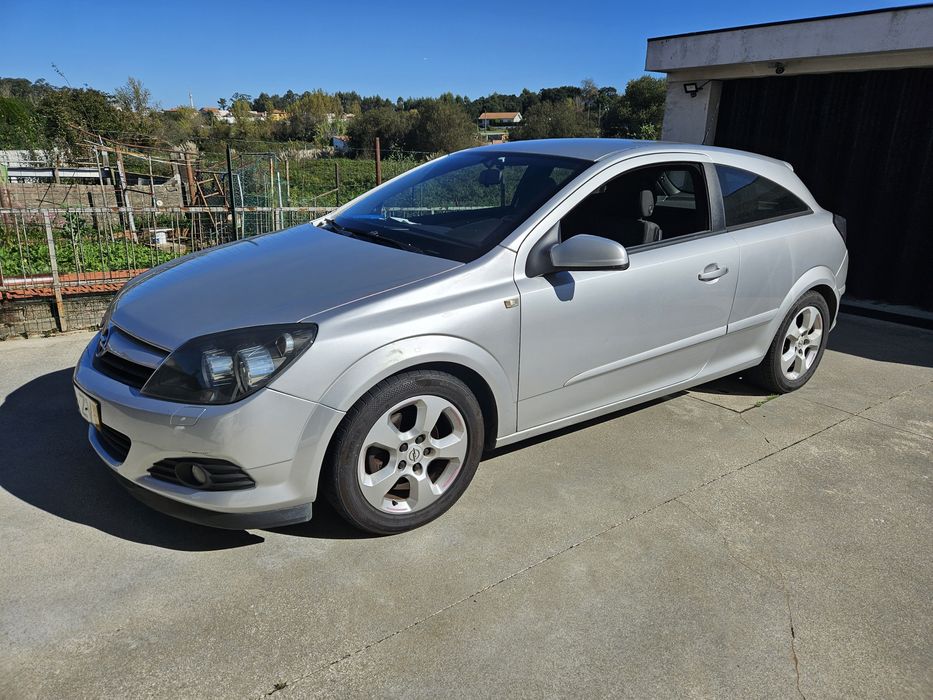 Opel astra h 1.4 16v GTC