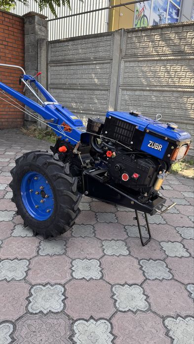 Продам новий Мотоблок Zubr 8л.с.