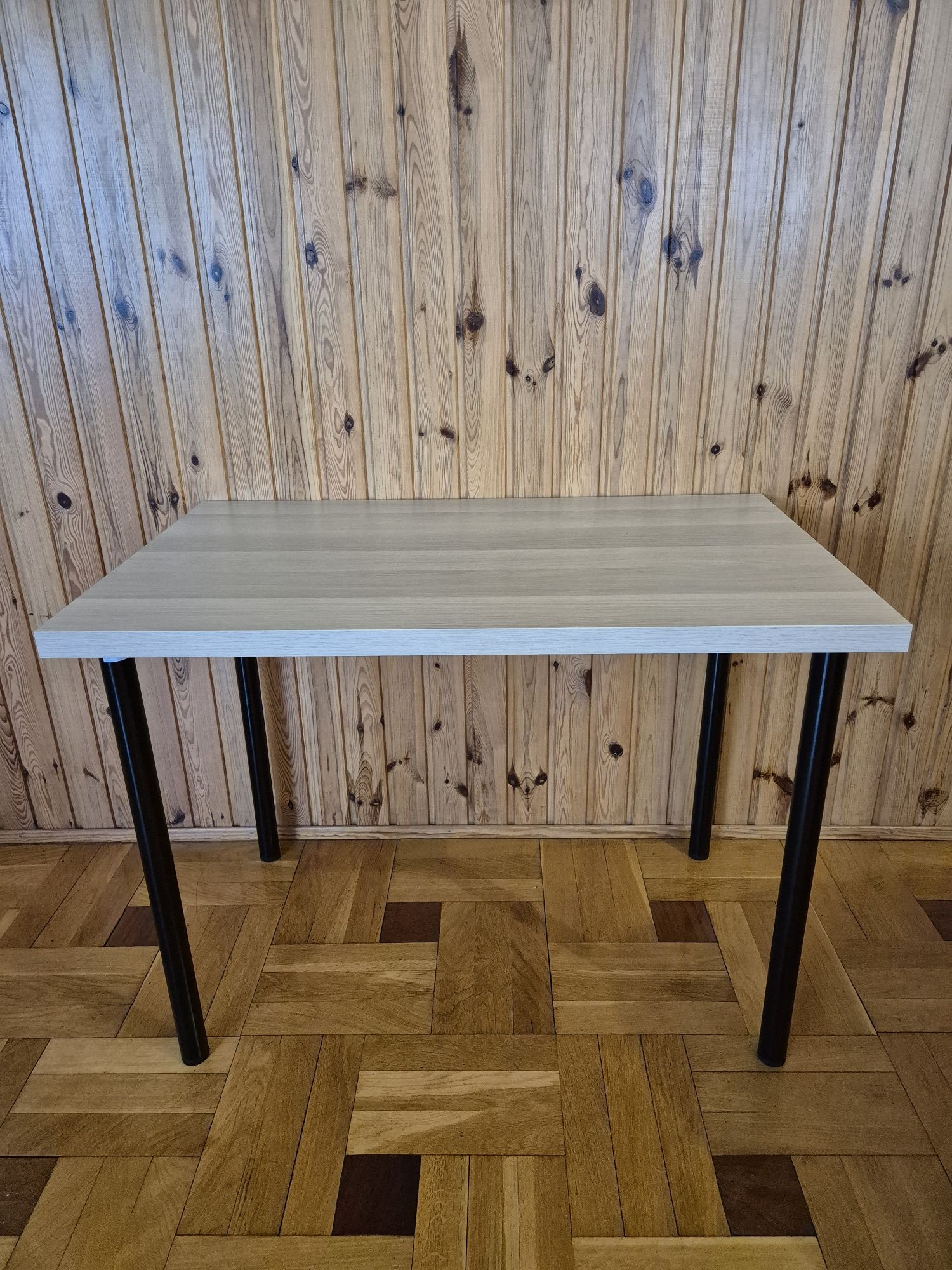 Małe biurko 100cm x 60 cm