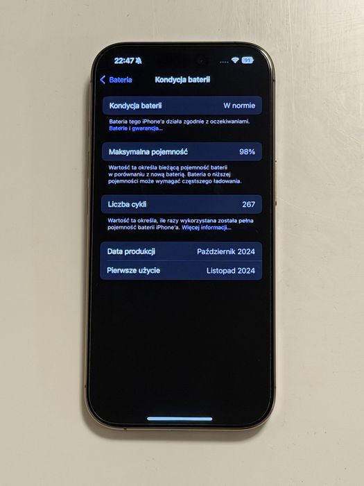 iPhone 16 Pro Desert Titanium Złoty