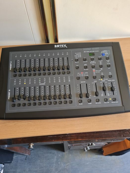 Botex Controller DMX DC-1224Botex Controller DMX DC-1224