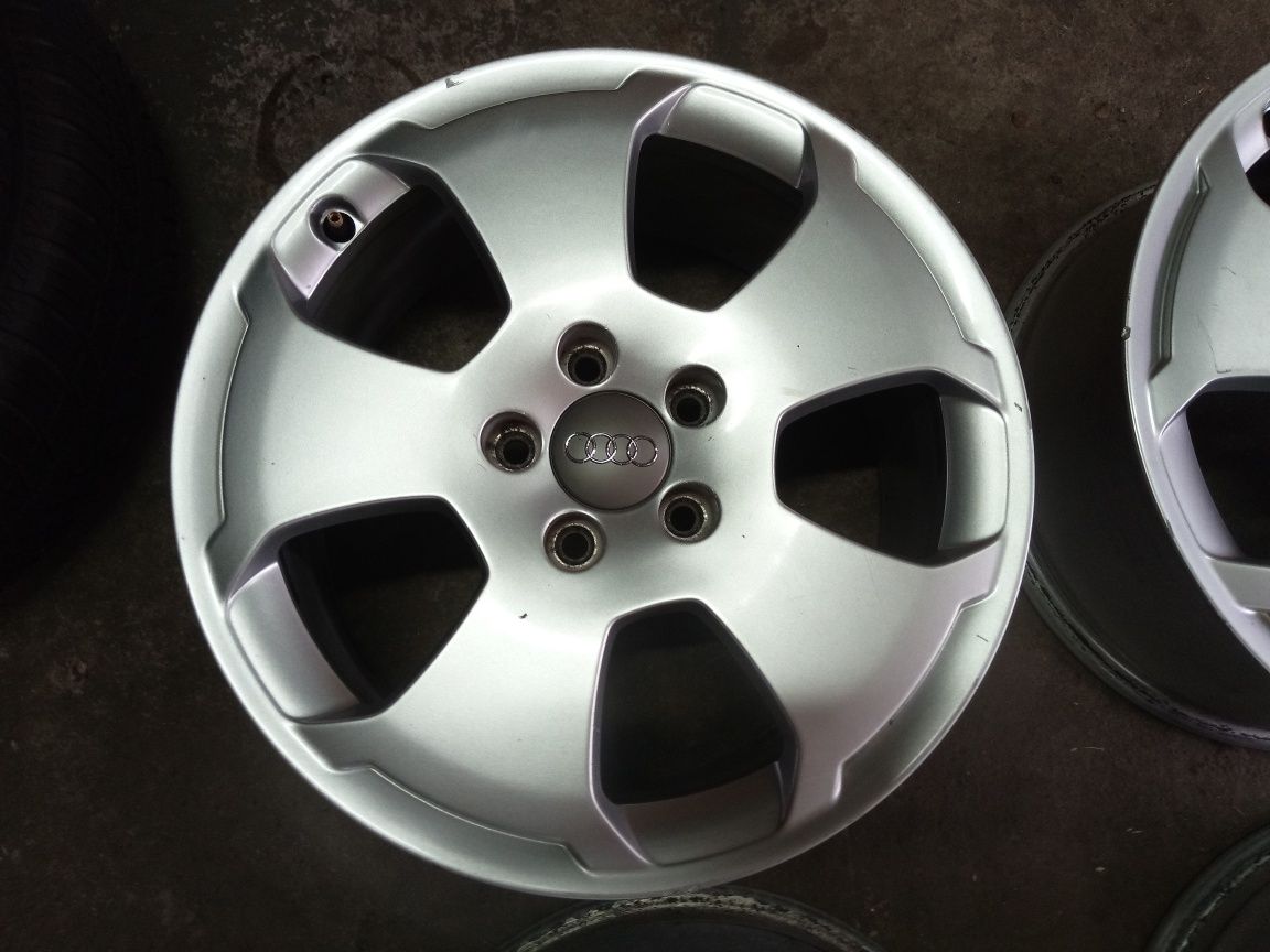 Felgi 17" Audi A3-8P VW Sharan T4 inne