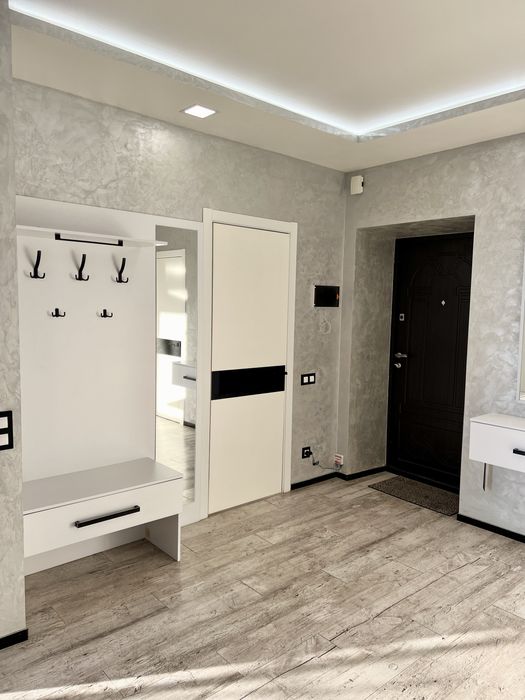 Оренда 3 кім з дизайнремонтом біля Епіцентру Арсену Стуса р-н Каскад