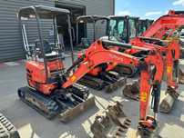 Kubota U15-3  3 łyżki