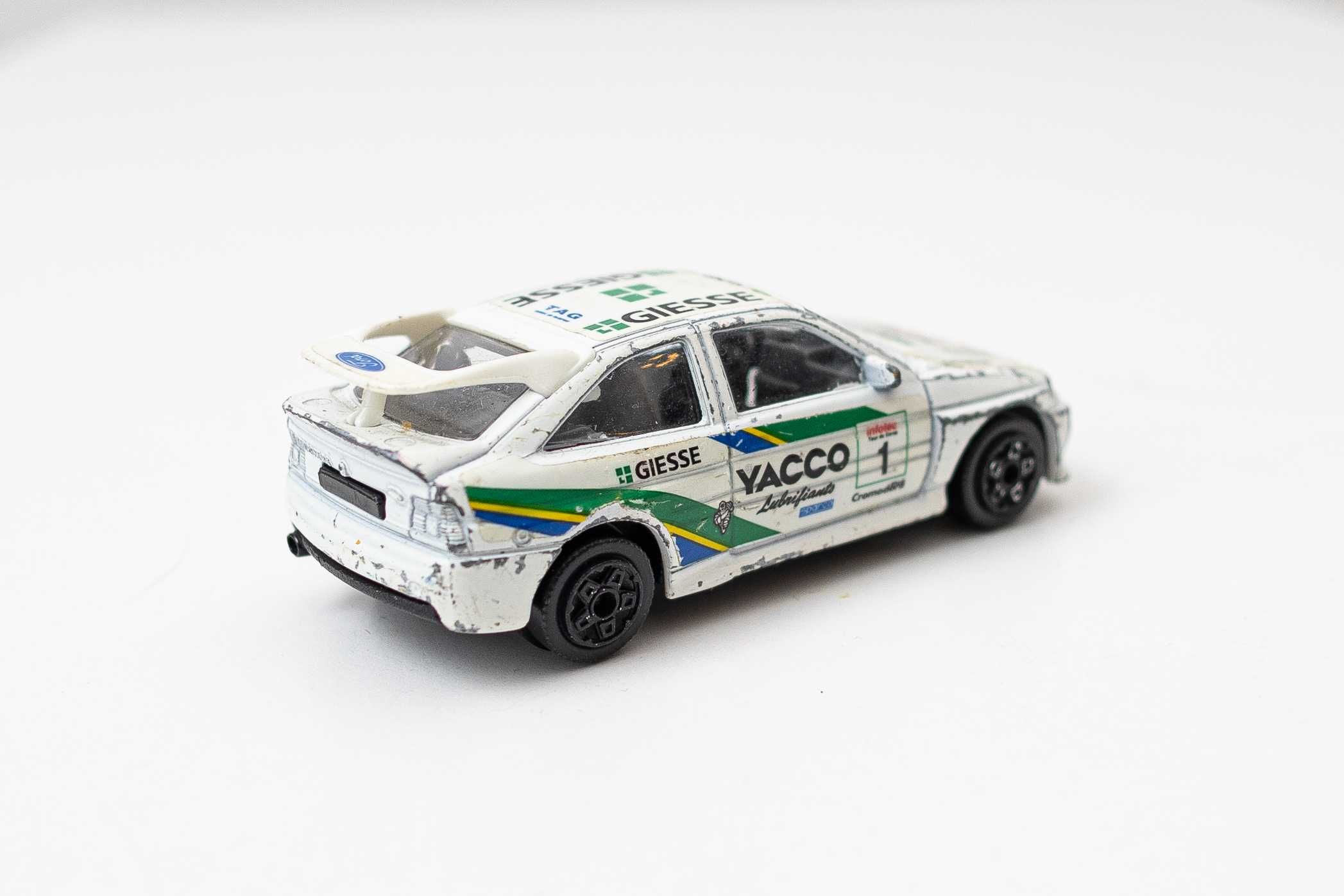 model  Burago Ford Escort RS Cosworth 1/43