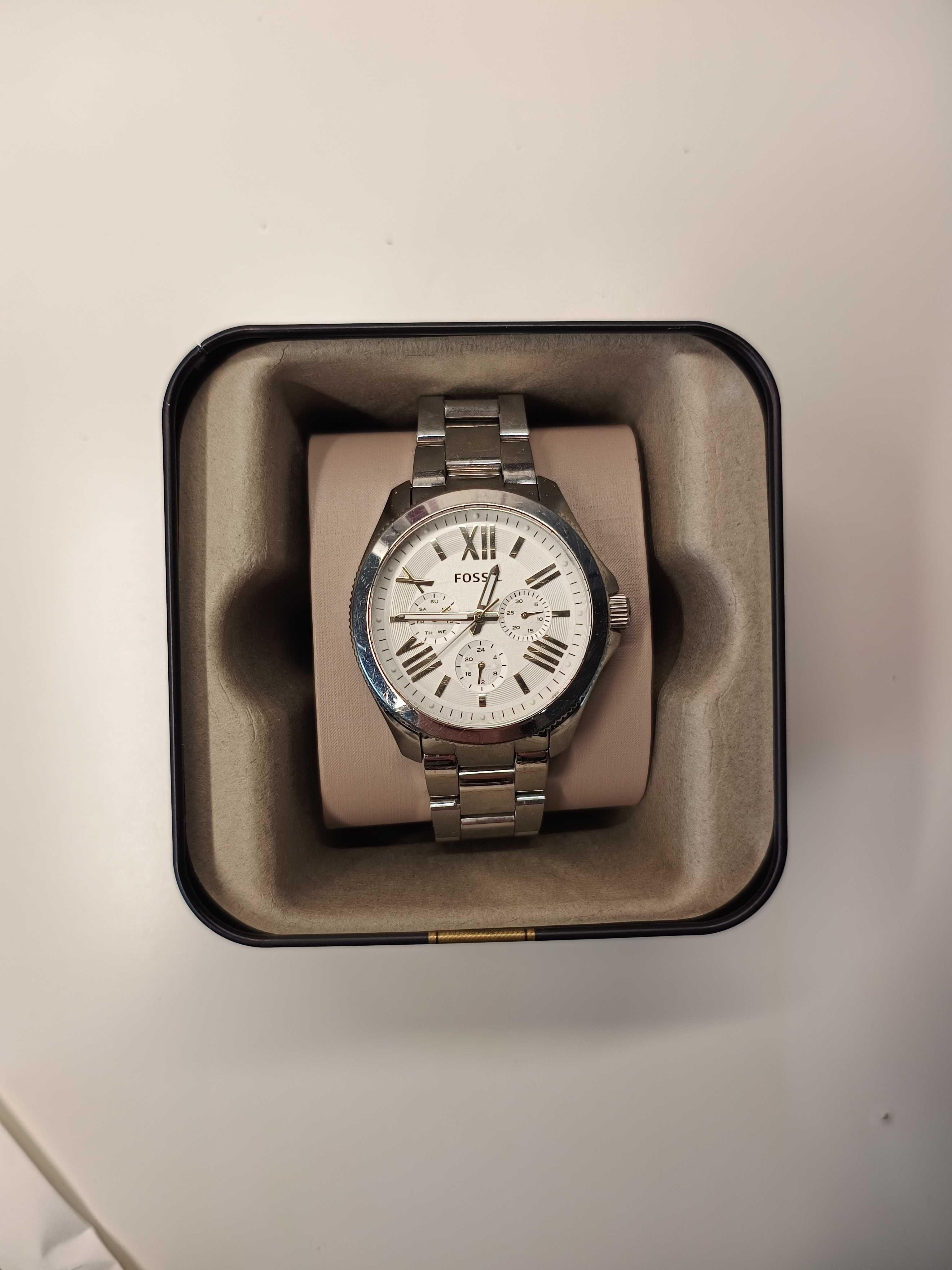 Zegarek uniseks marki Fossil