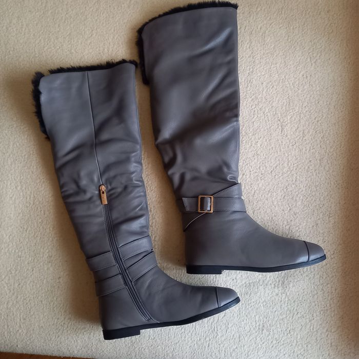 Nowe, zimowe kozaki damskie za kolano, roz. 37,5