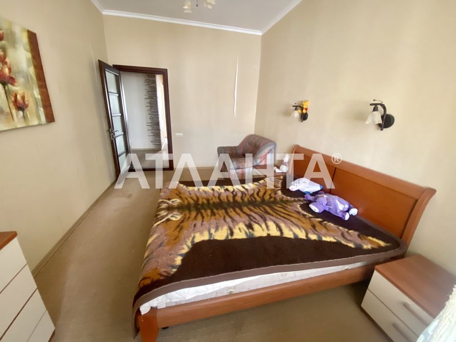 3 комн квартира с ремонтом Черемушки Хвойный пер Малиновского