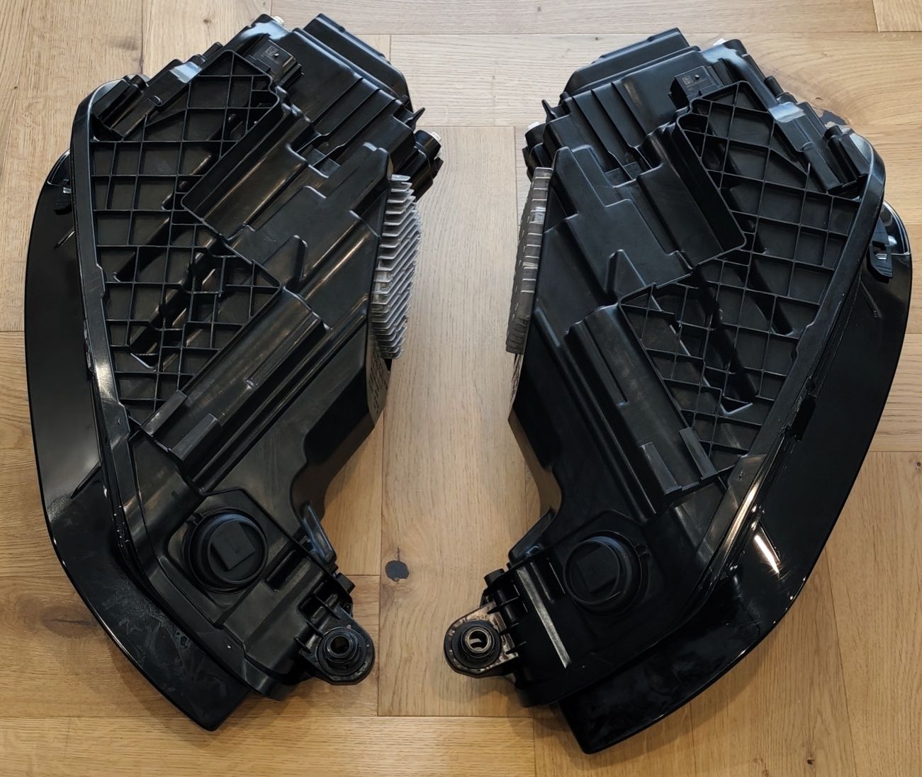 80A941036E Lampy Audi Q5 Lift , Reflektor Matrix-Beam Lewy Prawy