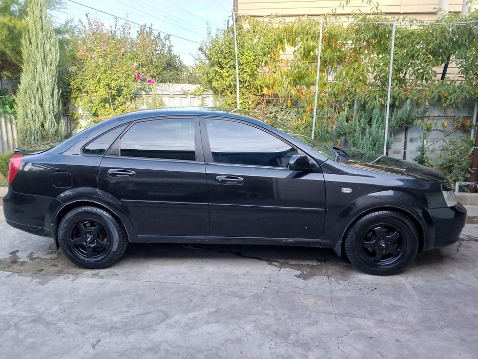 Продам Chevrolet Lacetti 1.8 AKПП 2005 рiк