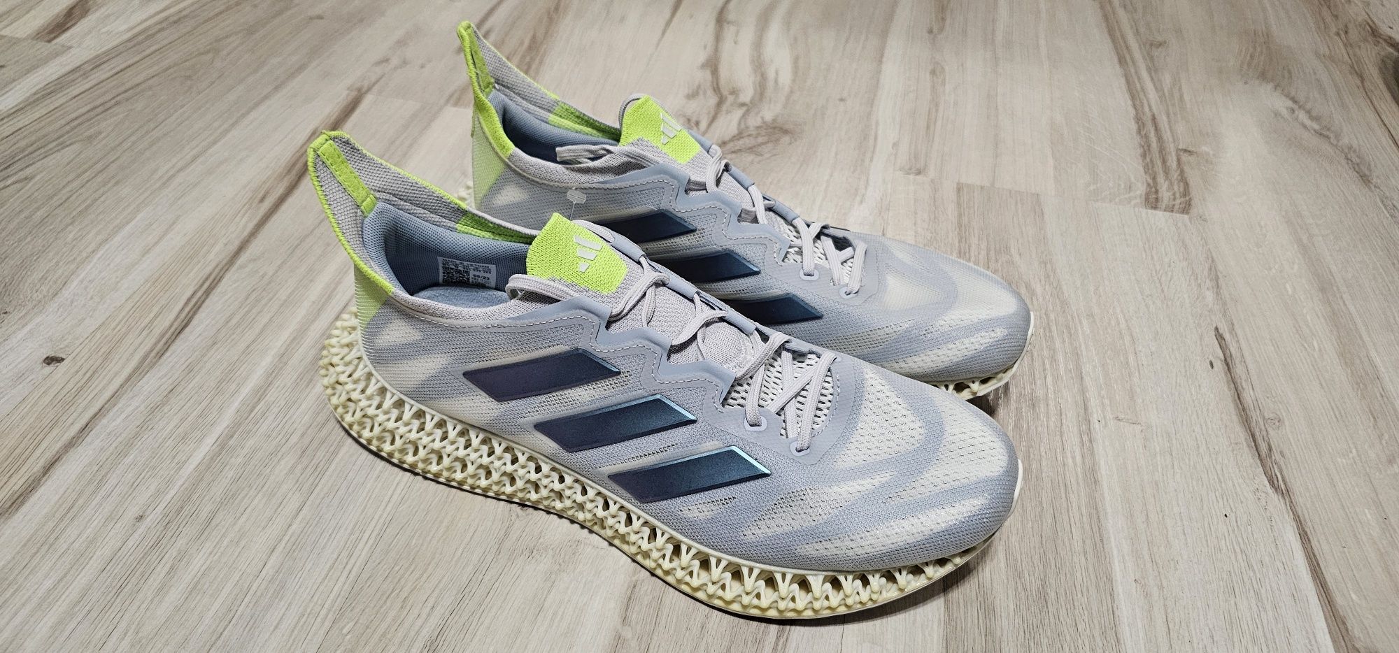 Buty Adidas 4DFWD 3 Running Rozmiar  41 1/3

Rozmiar 41 1/3