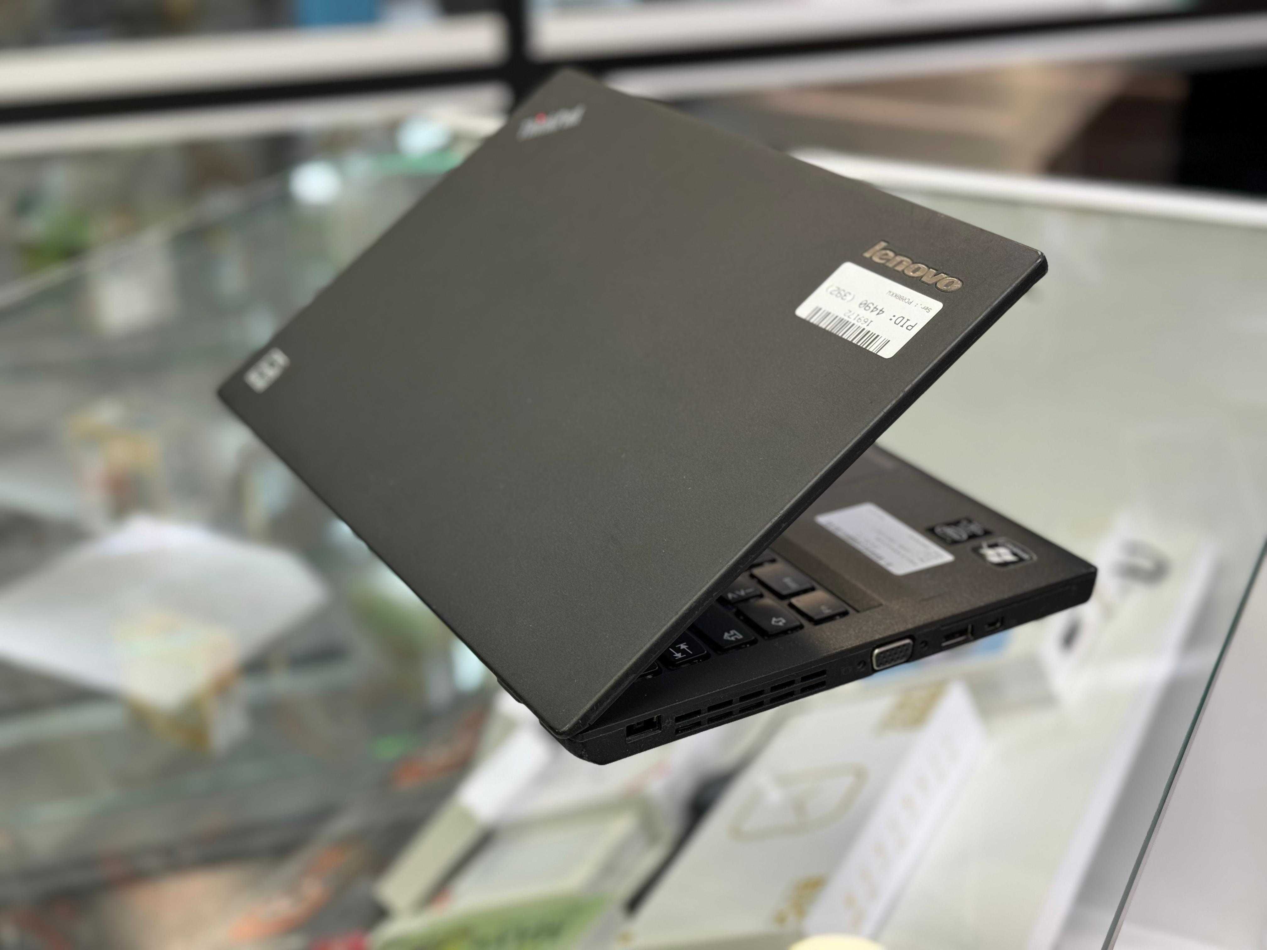 Lenovo Thinkpad Carbon x250 8GB/SSD