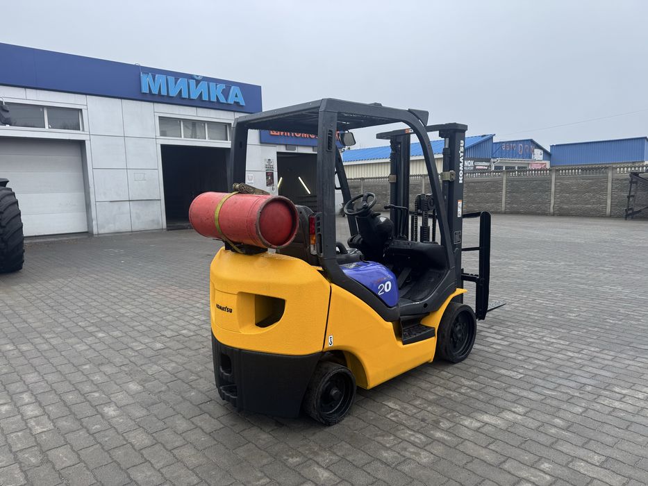Навантажувач Komatsu FG20NT-15 погрузчик