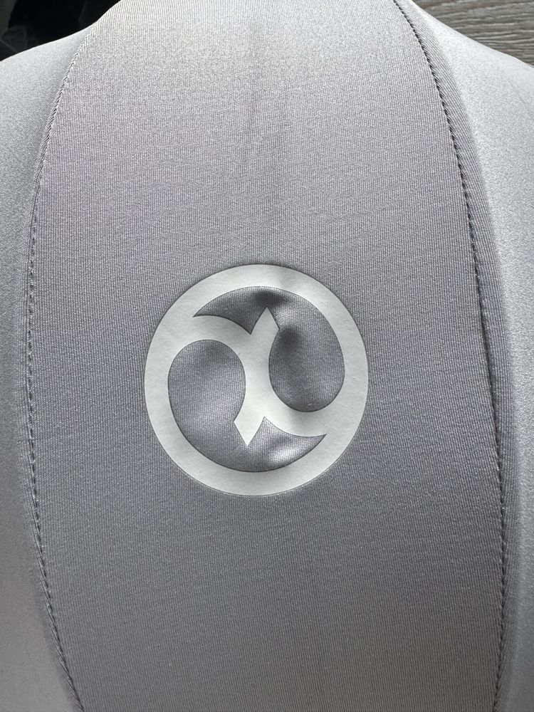 Nosidełko cybex platinum cloud Z i-size