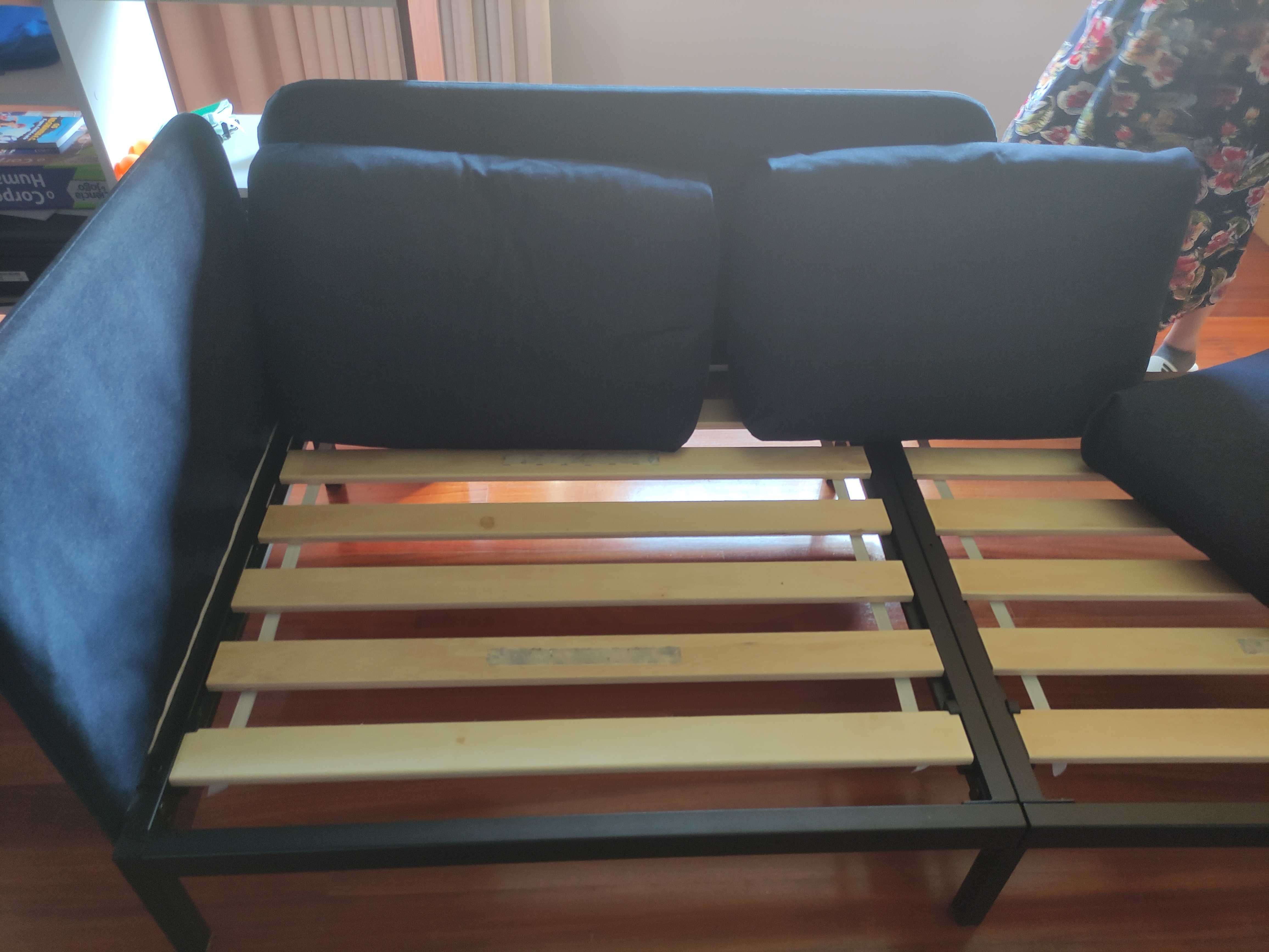 Sofá-Cama em Bom estado