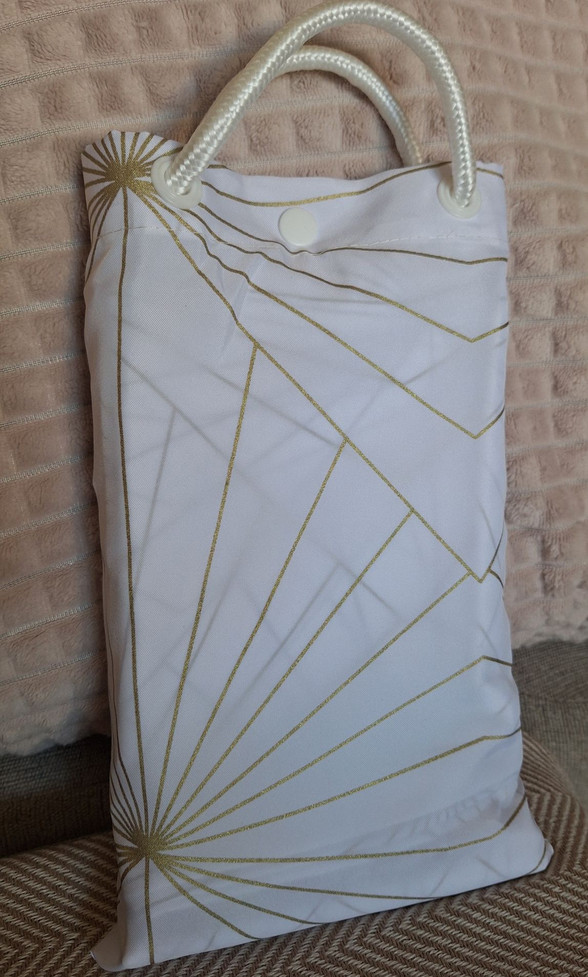 Nowa zasłona prysznicowa 180 x 200 cm
