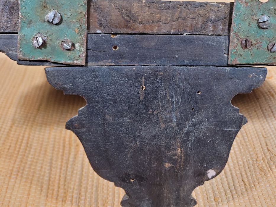 Peanha / Mísula em madeira 45 x 23,5 x 19,5