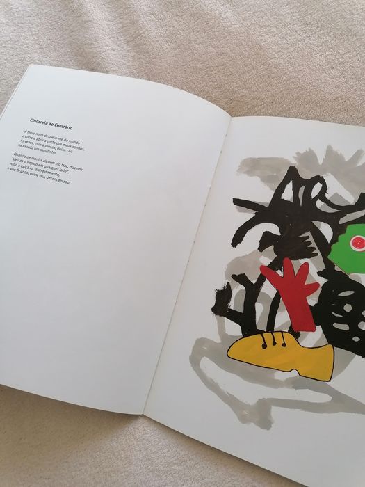 Livro numerado do Álvaro Magalhães