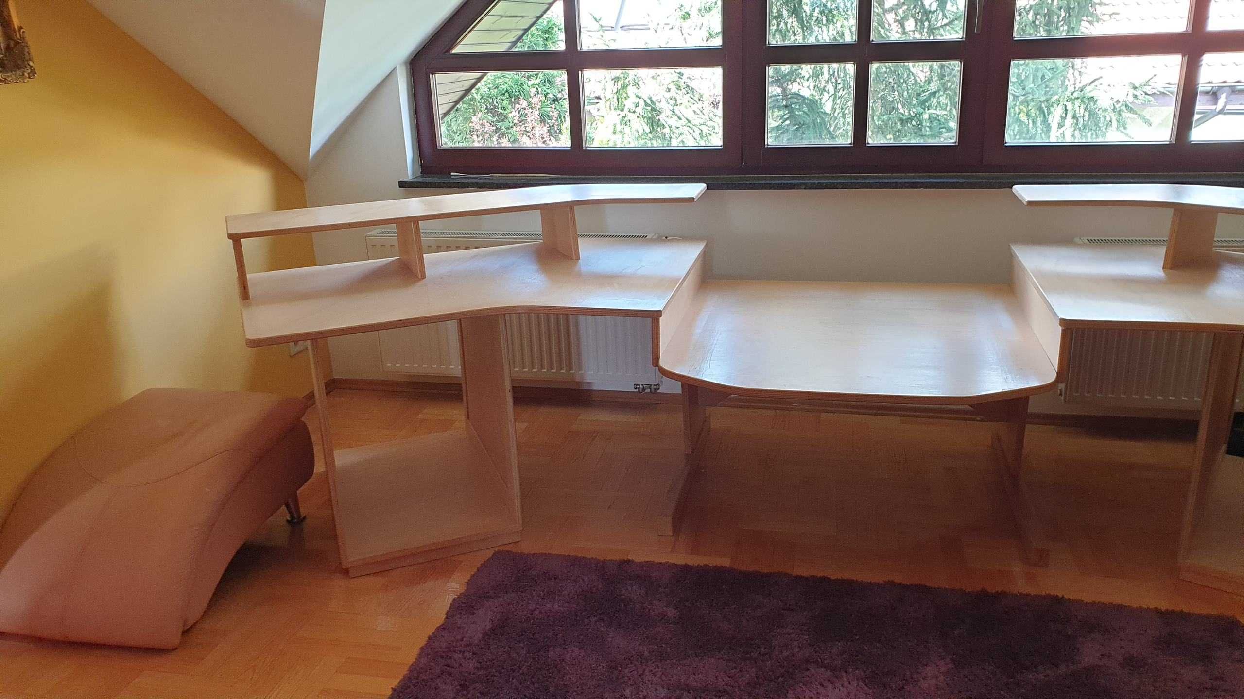 Stół do studia muzycznego, stacja nagraniowa