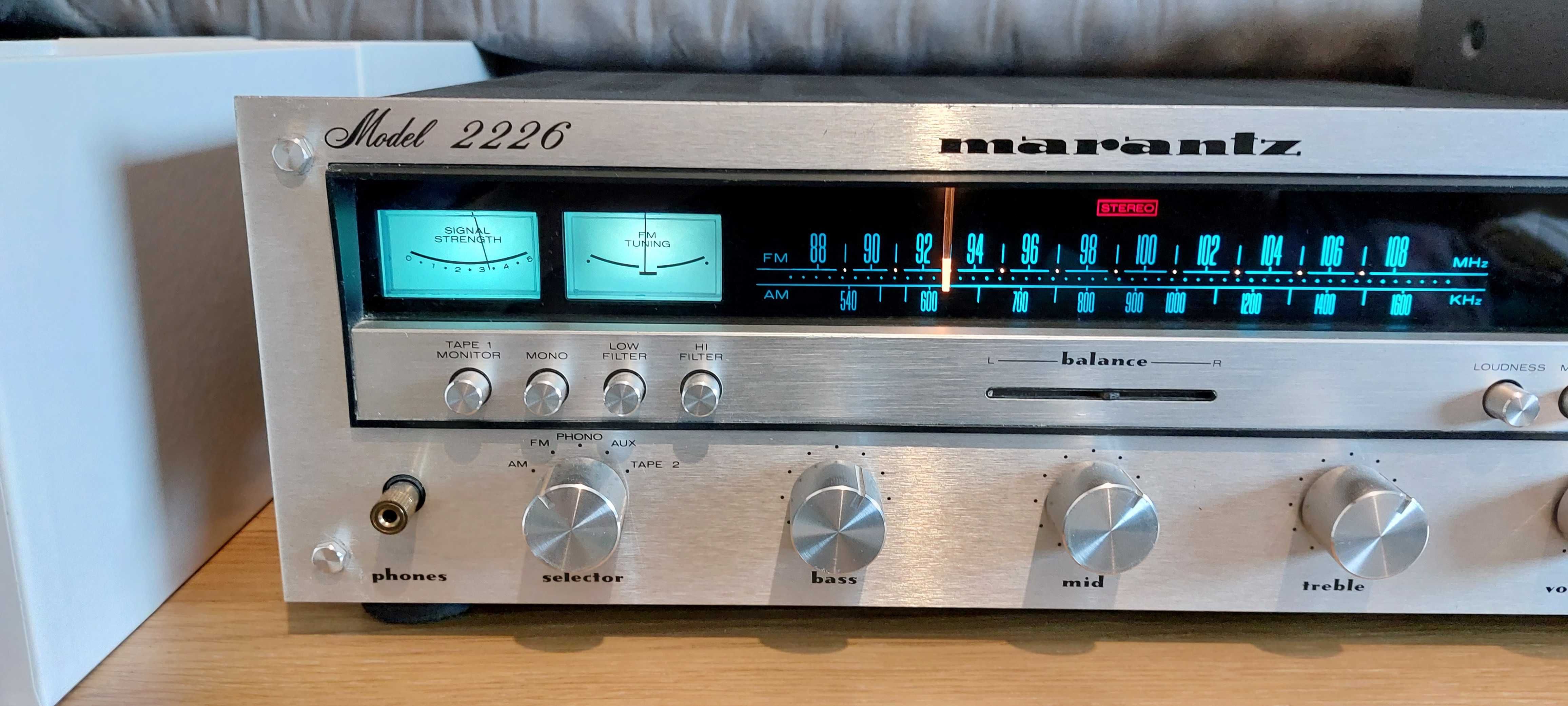 Amplituner Marantz 2226