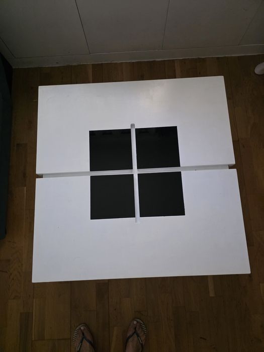 Mesa de centro com arrumação