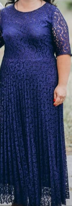 Продається сукня вечірня