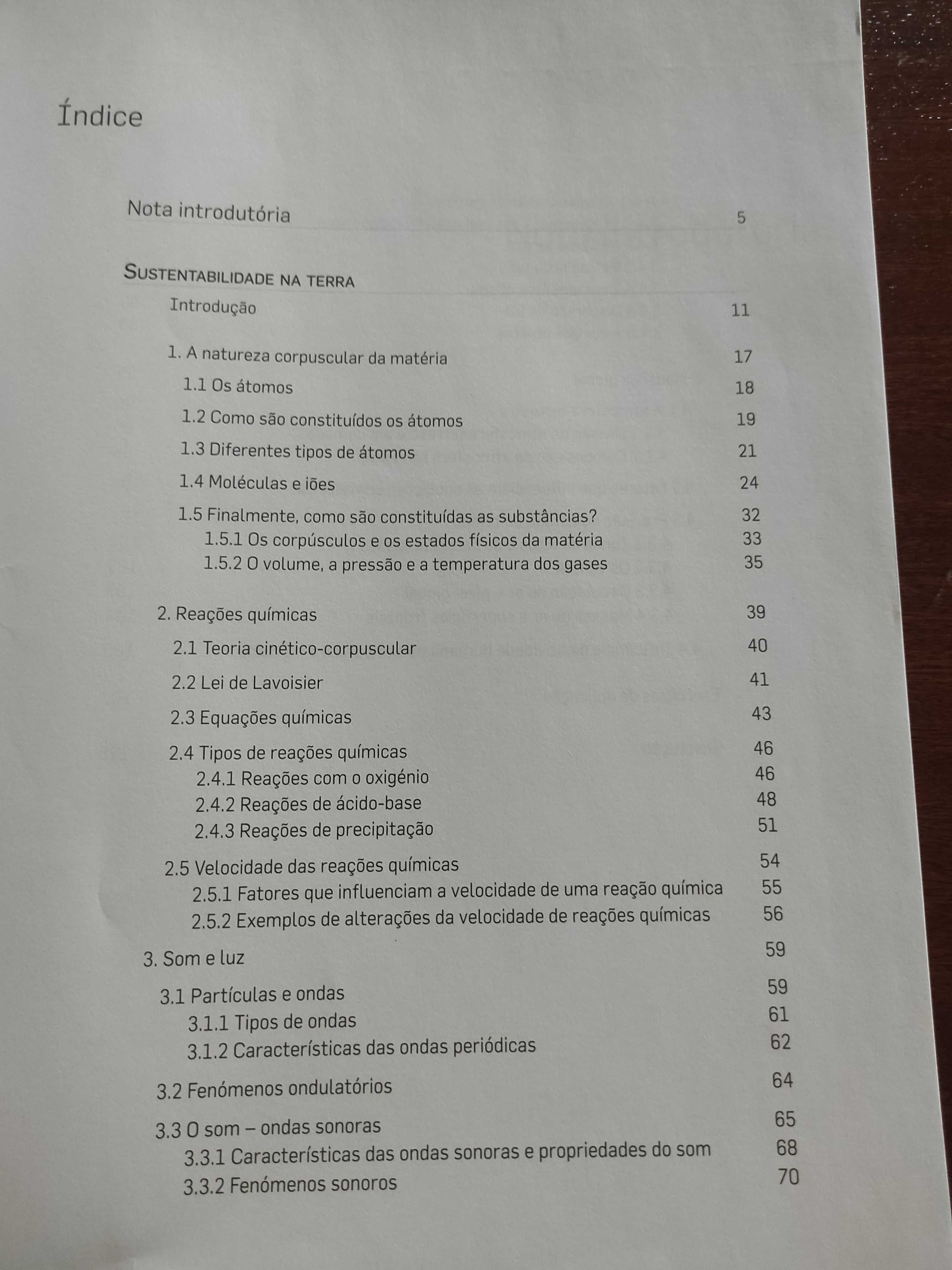 Cadernos de apoio ao estudo 8 ano