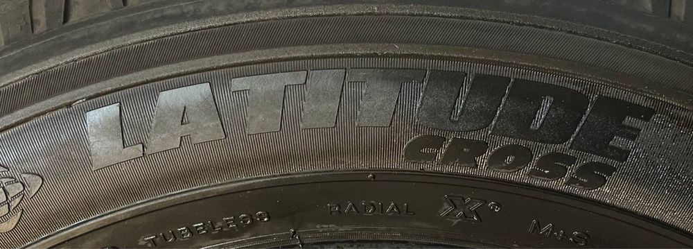 Шины б у 255/60R18 MICHELIN  LATITUDE CROSS всесезонная