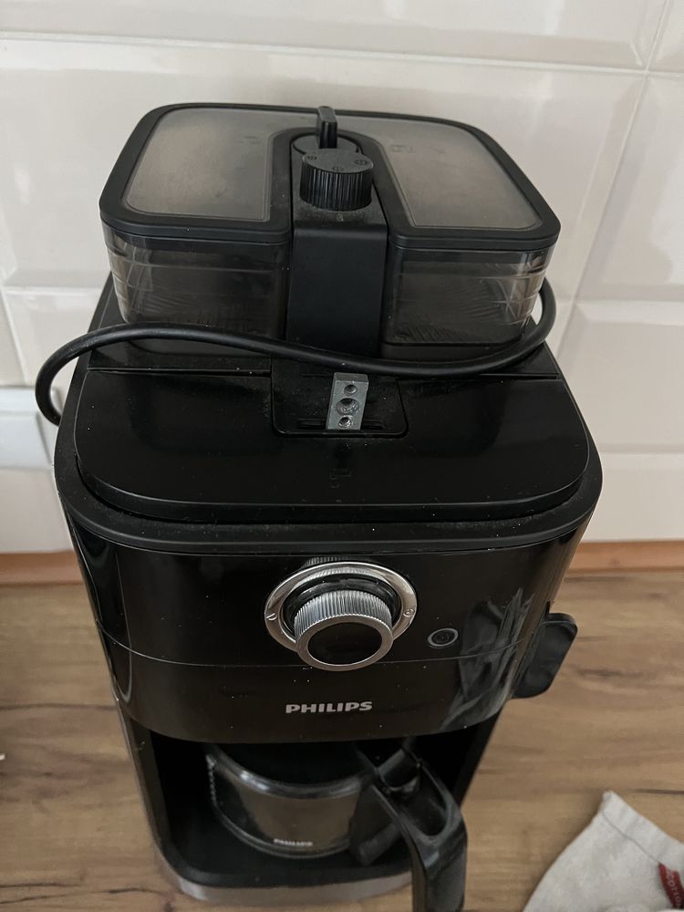 Кавова машинка PHILIPS
