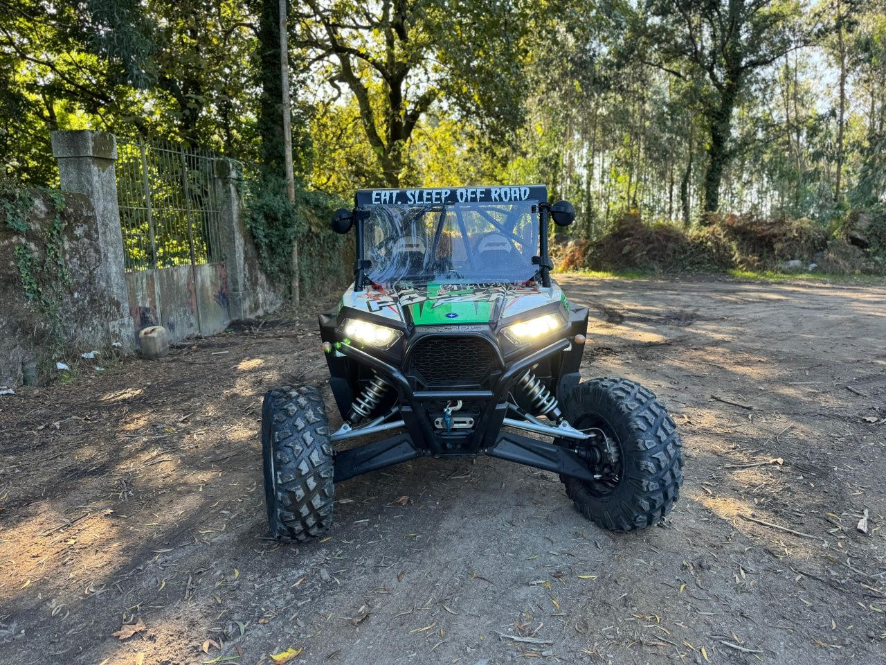 Polaris RZR 1000